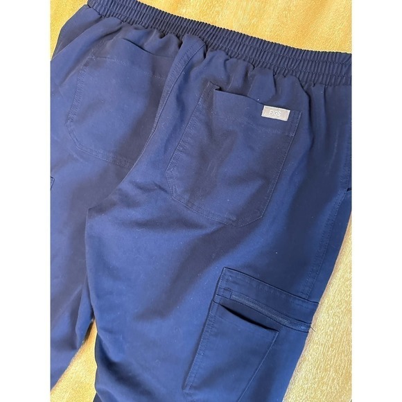 Figs Yola Skinny Scrub Pants - Picture 6 of 6